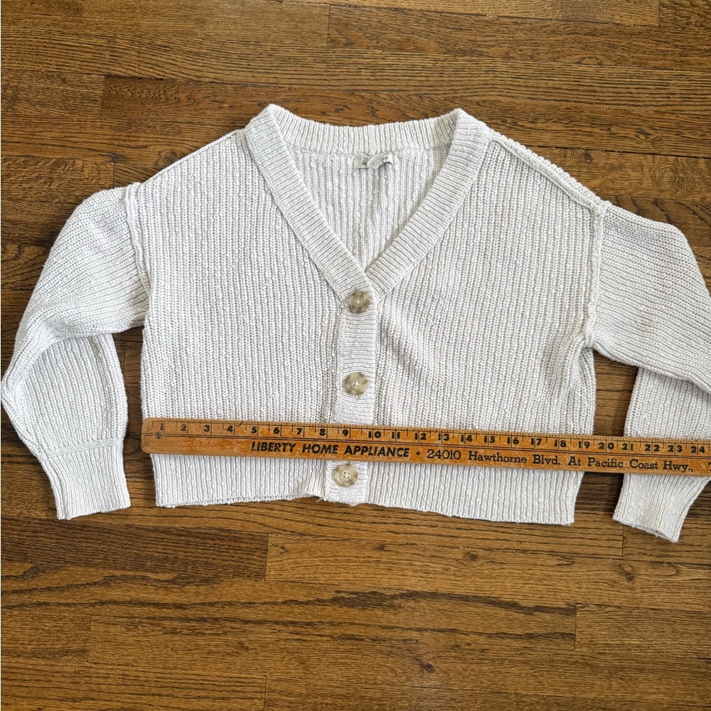 American Eagle Outfitters Cream Cardigan - Picture 3 of 5